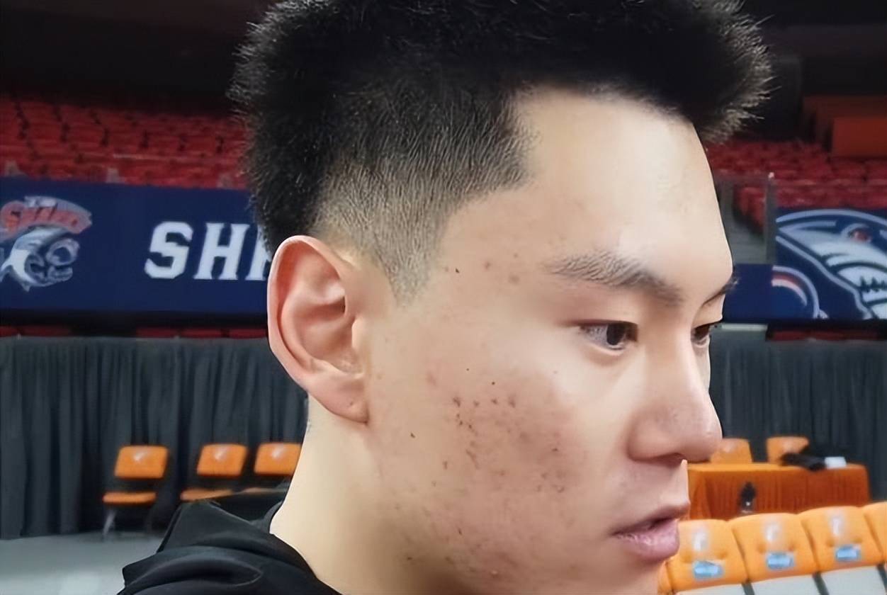 关于球队换帅效果显著，踢出全新风格夺得胜利的信息